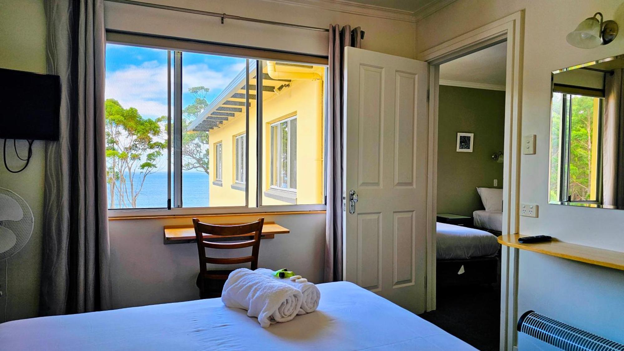 Lufra Beachside Hotel Eaglehawk Neck Pokoj fotografie